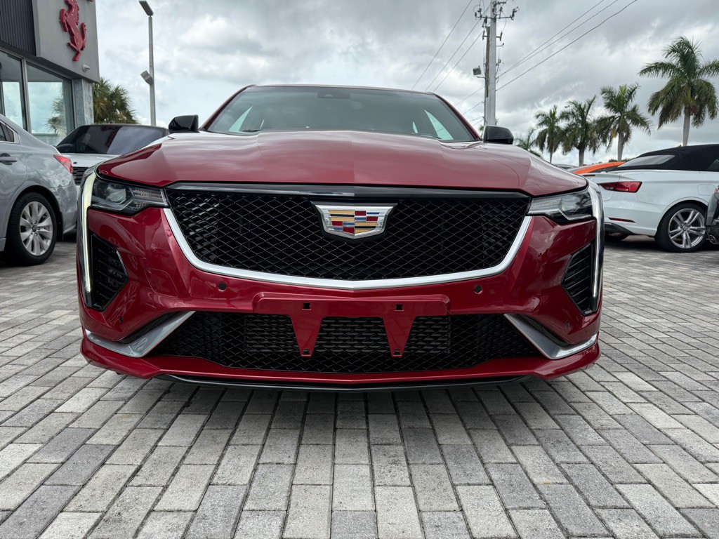 2021 Cadillac CT4 Image 3