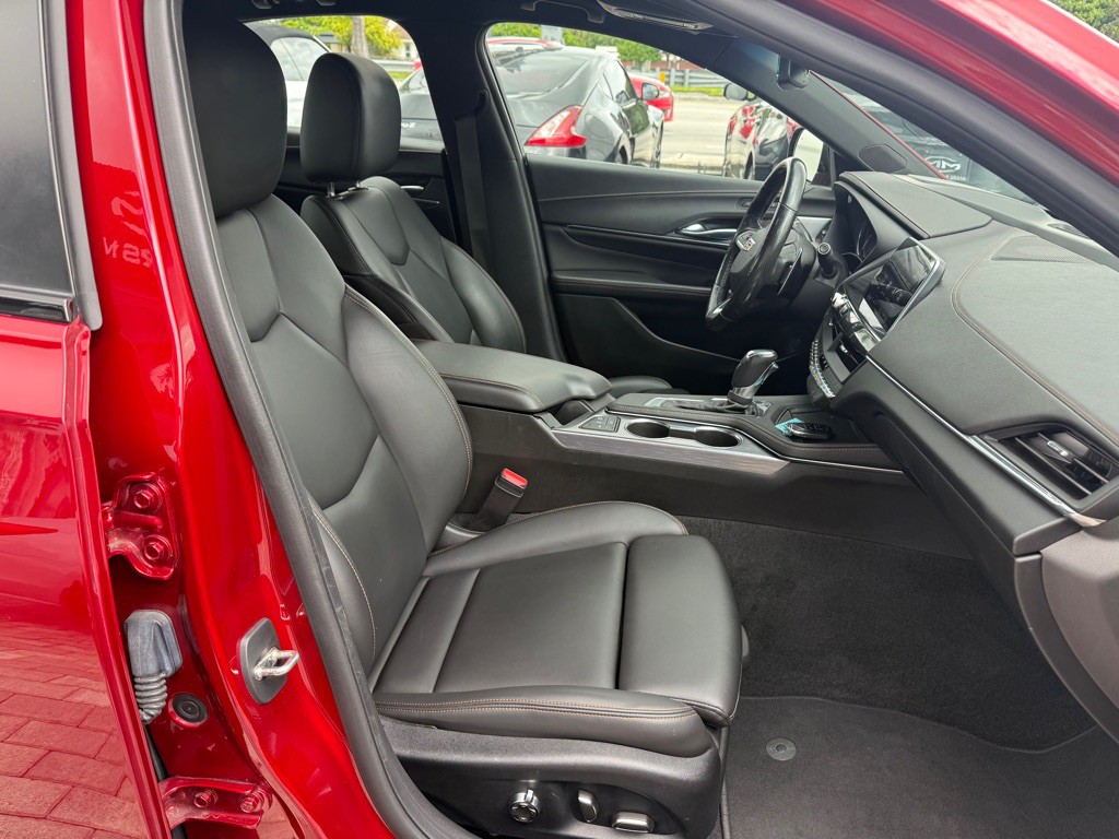 2021 Cadillac CT4 Image 30