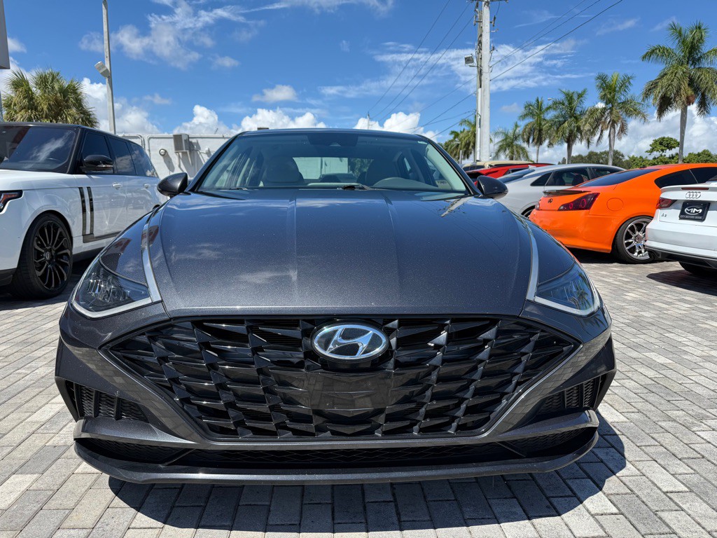 2021 Hyundai Sonata Image 2