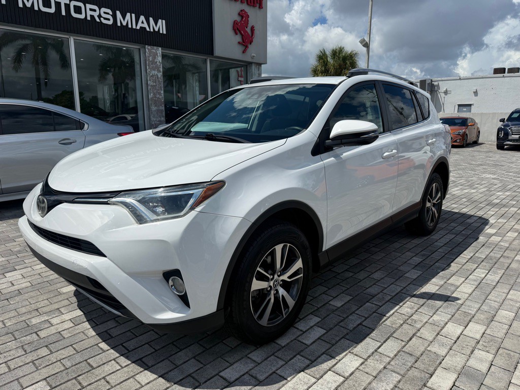 2018 Toyota Rav4 Image 3
