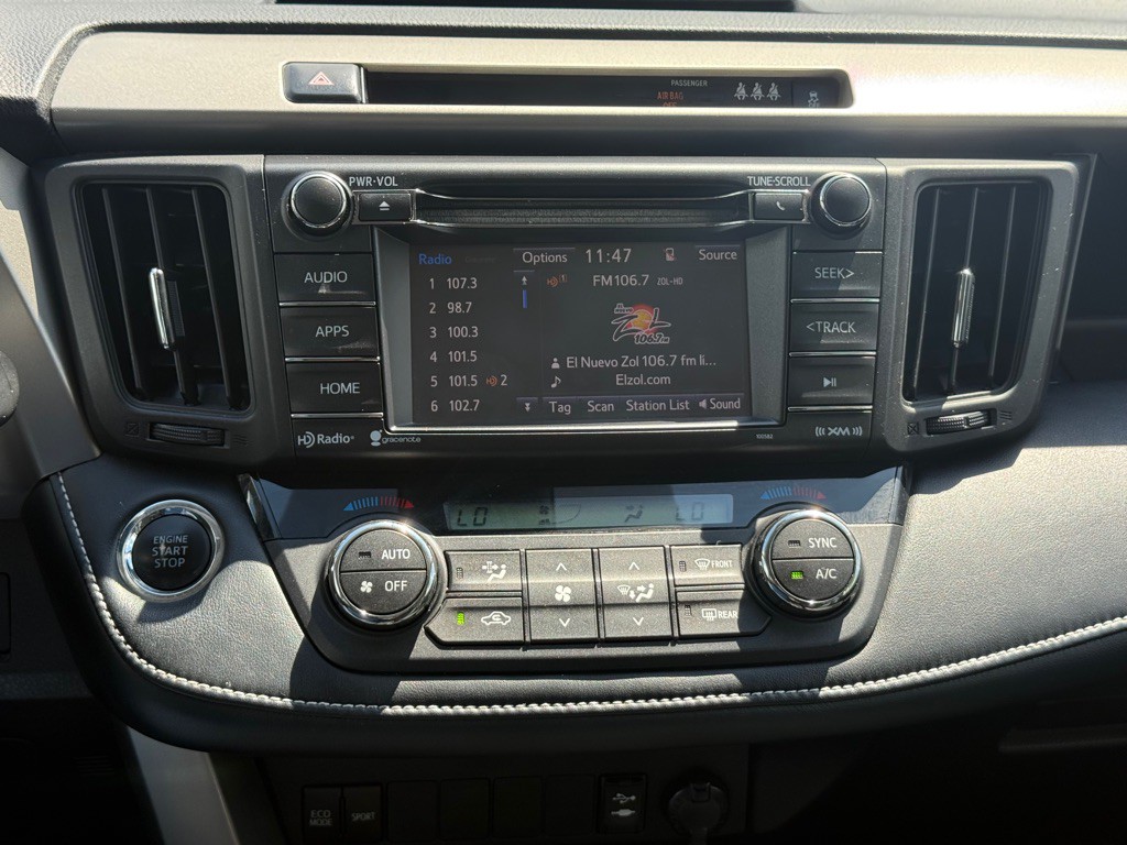 2018 Toyota Rav4 Image 17