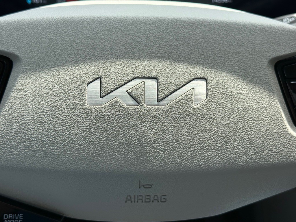 2023 Kia Niro Image 16