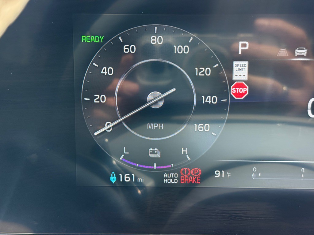 2023 Kia Niro Image 20