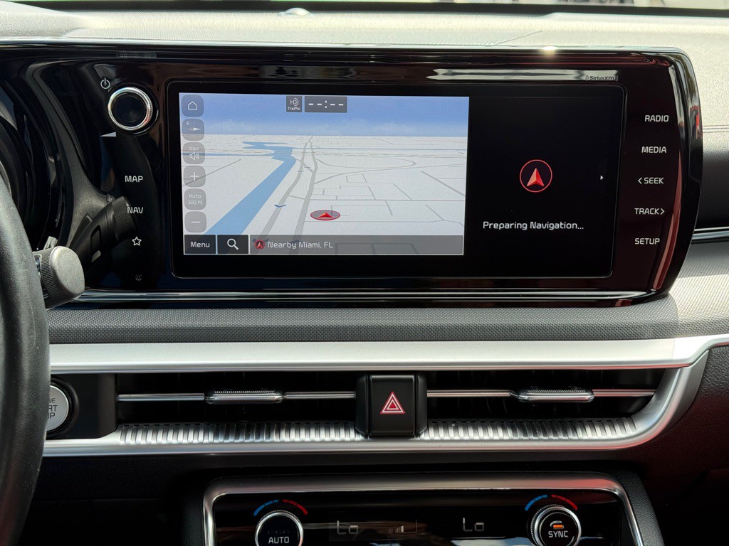 2023 Kia K5 Image 19