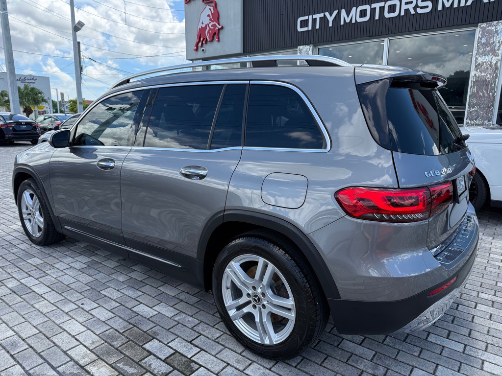 2020 Mercedes-Benz GLB Image 5