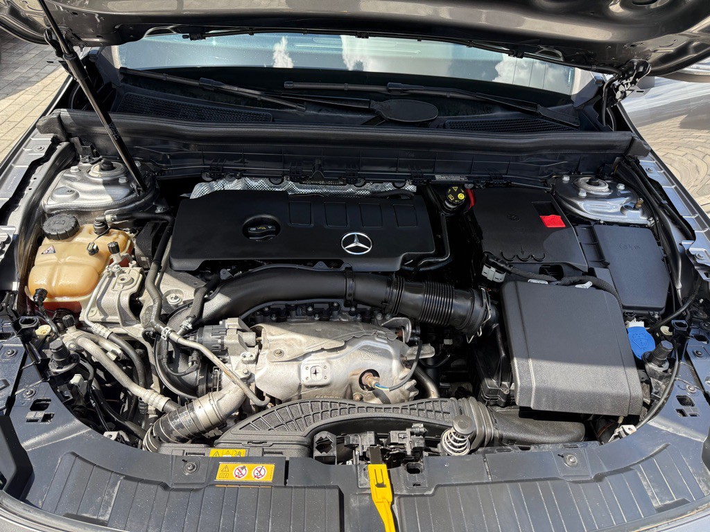 2020 Mercedes-Benz GLB Image 45