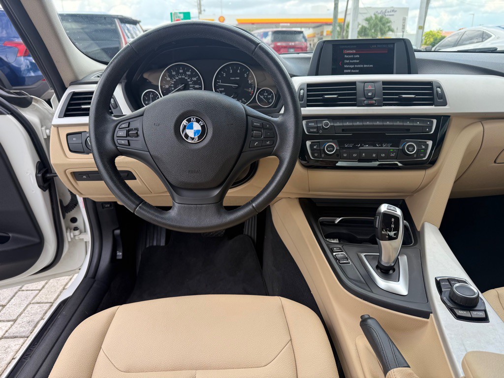 2018 BMW 3 Series Image 13