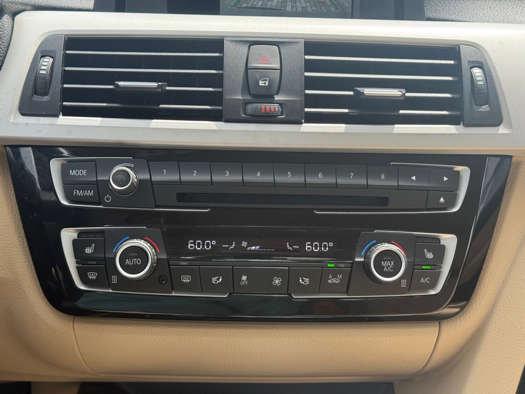2018 BMW 3 Series Image 20