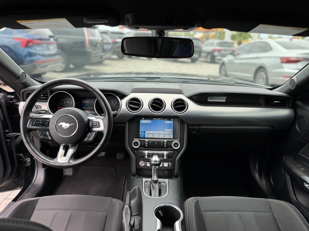2018 Ford Mustang Image 13