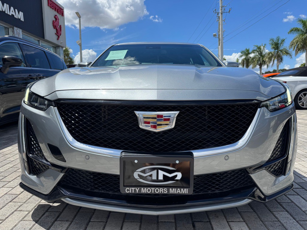 2024 Cadillac CT5 Image 2