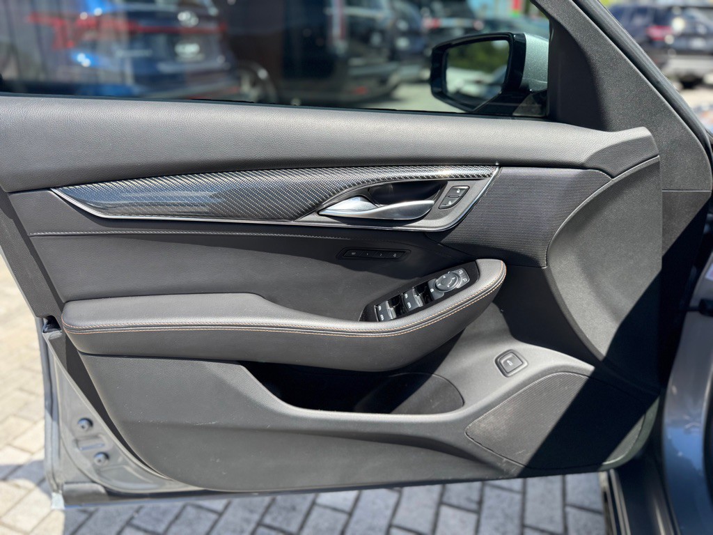 2024 Cadillac CT5 Image 9