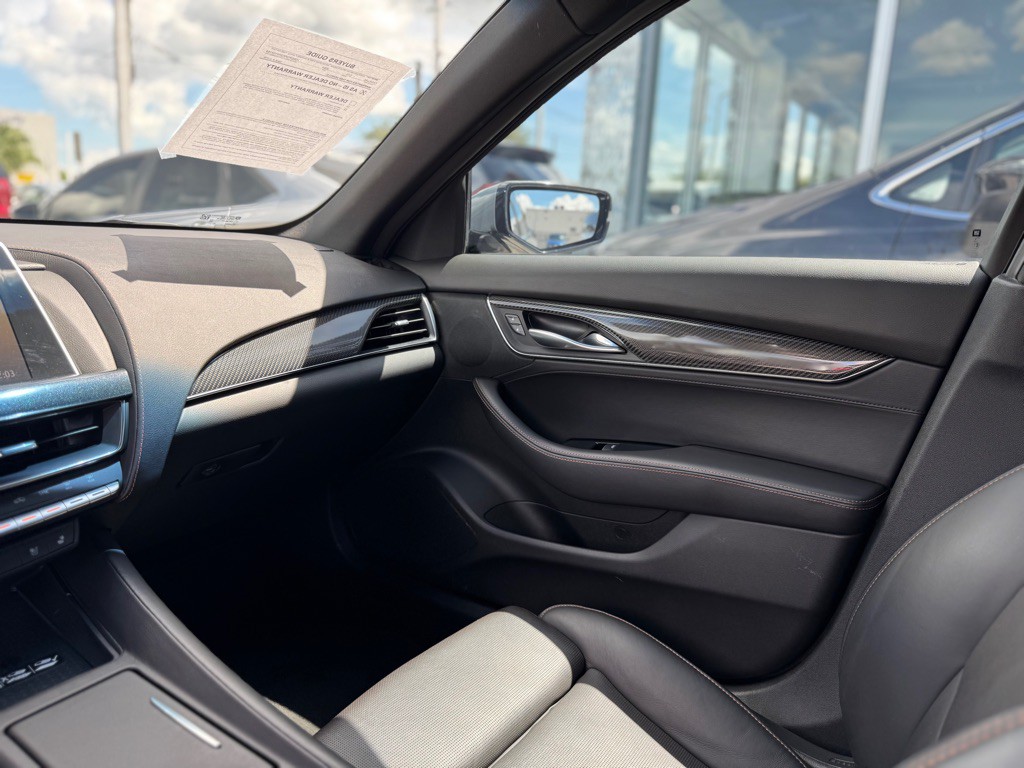 2024 Cadillac CT5 Image 17