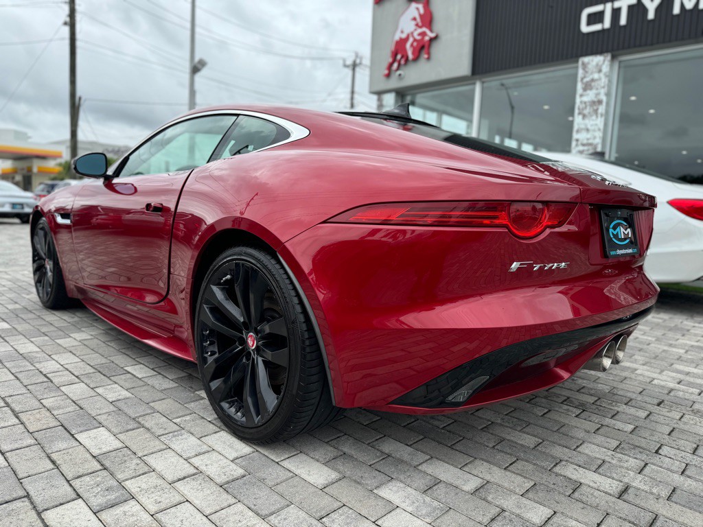 2016 Jaguar F-TYPE Image 6