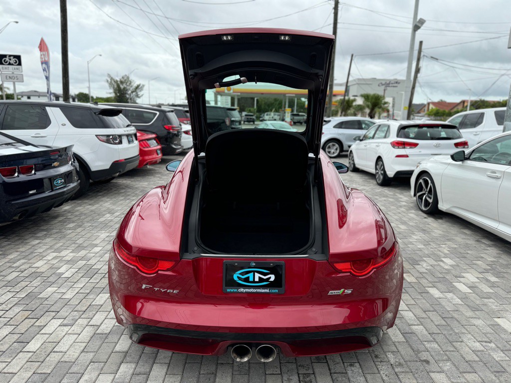2016 Jaguar F-TYPE Image 9