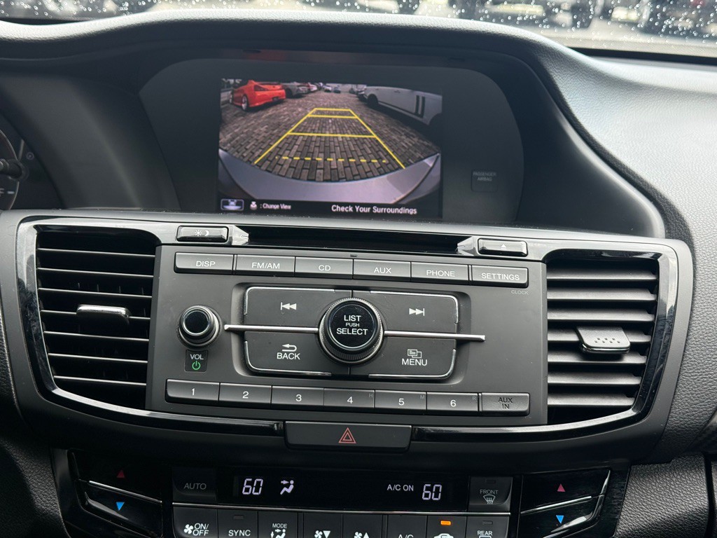 2016 Honda Accord Image 23