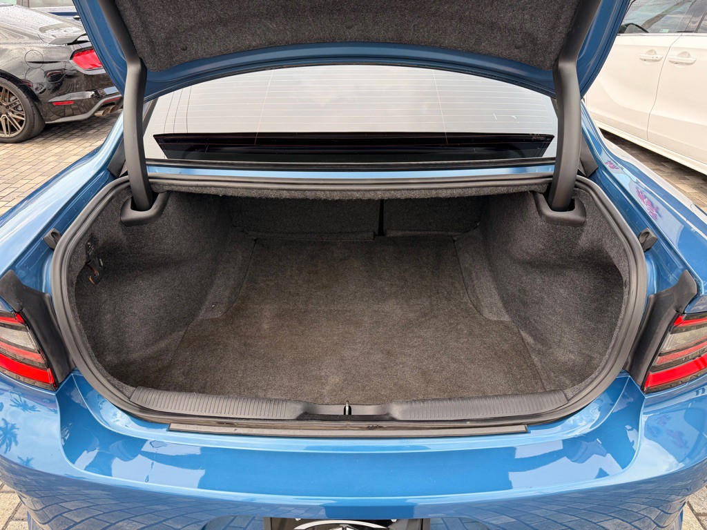 2020 Dodge Charger Image 9