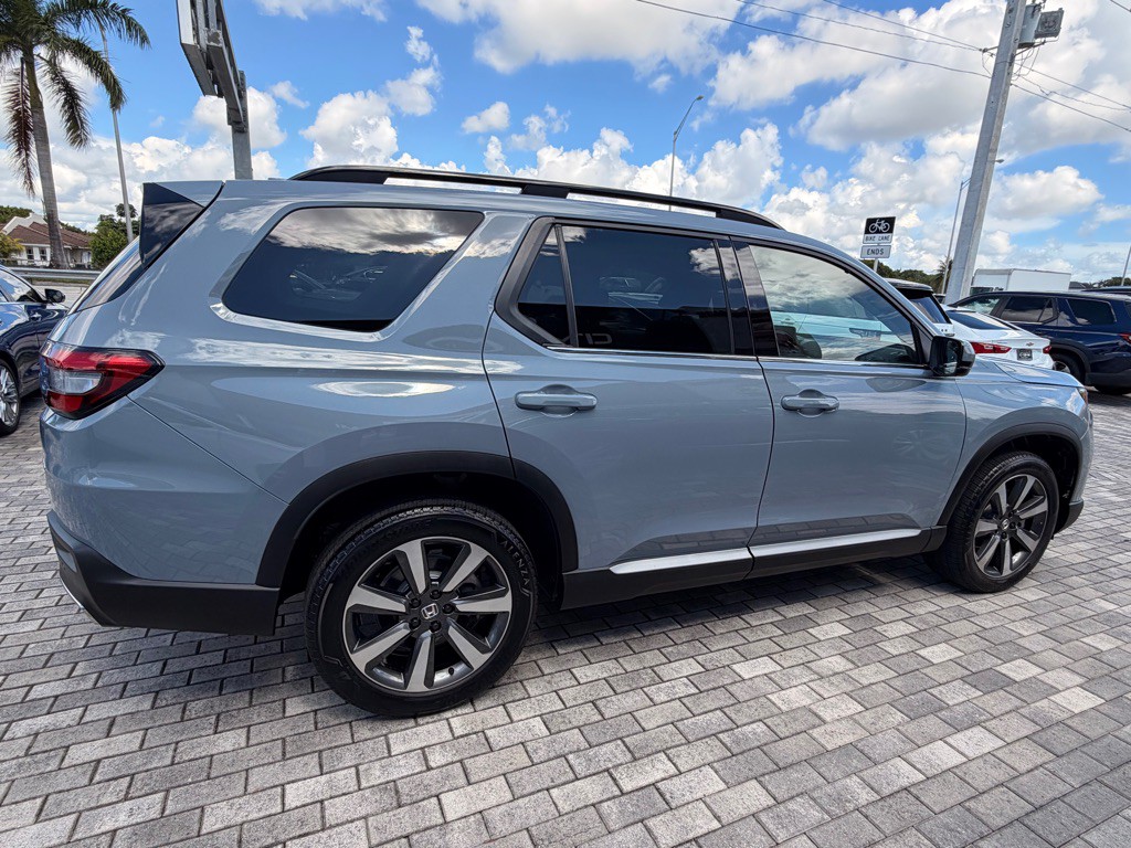 2025 Honda Pilot Image 12
