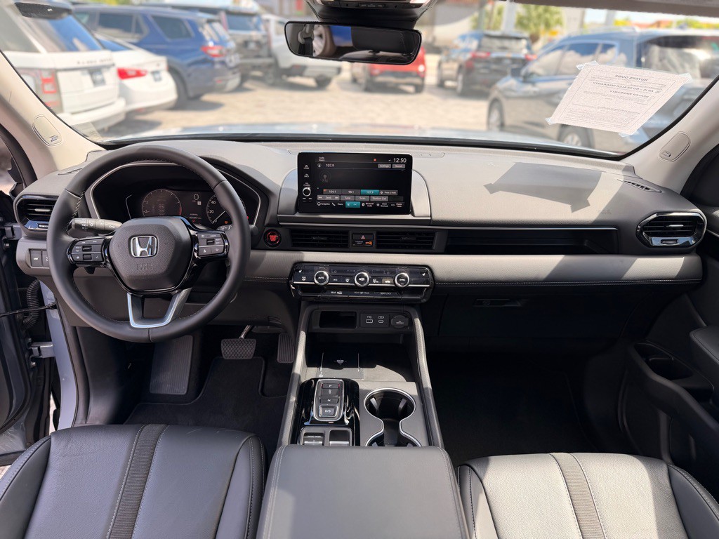 2025 Honda Pilot Image 15