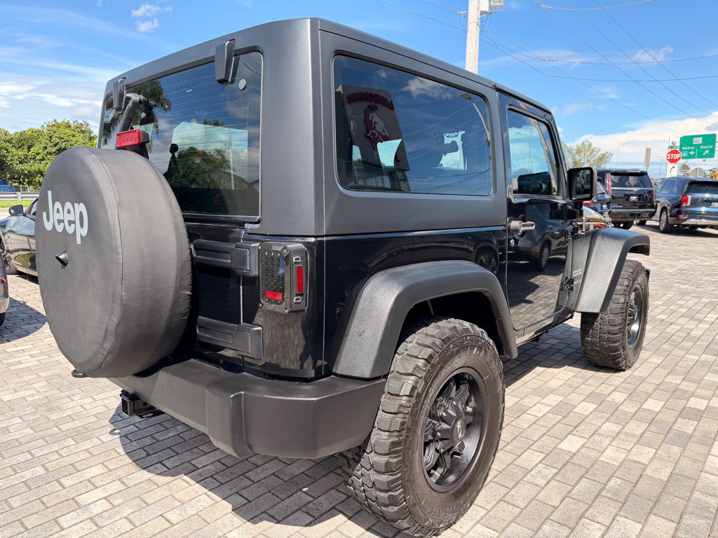 2016 Jeep Wrangler Image 10