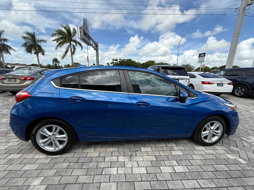 2017 Chevrolet Cruze Image 10