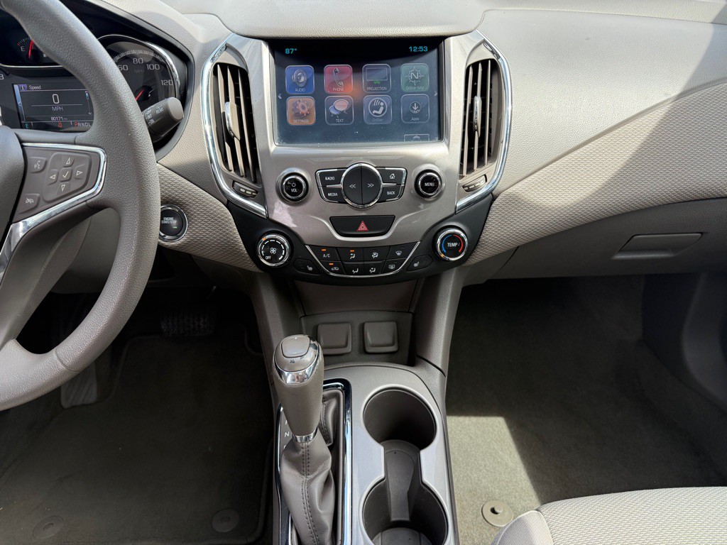 2017 Chevrolet Cruze Image 20