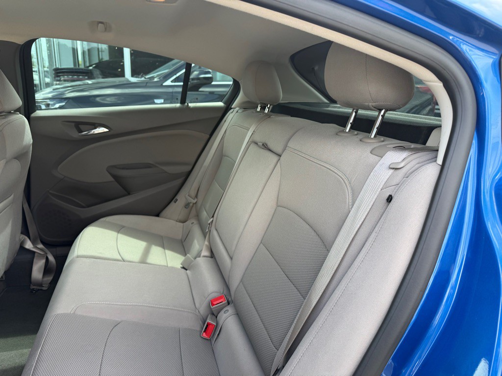 2017 Chevrolet Cruze Image 26
