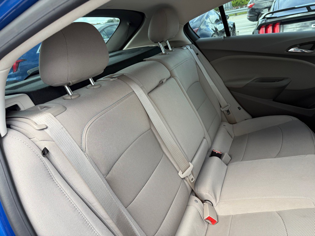 2017 Chevrolet Cruze Image 29