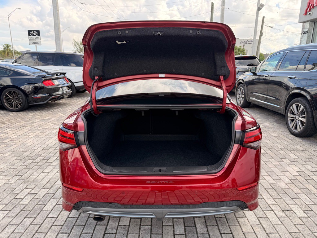 2022 Nissan Sentra Image 8