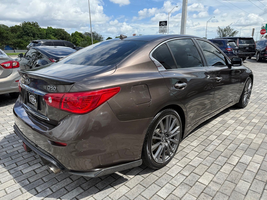 2014 INFINITI Q50 Image 9