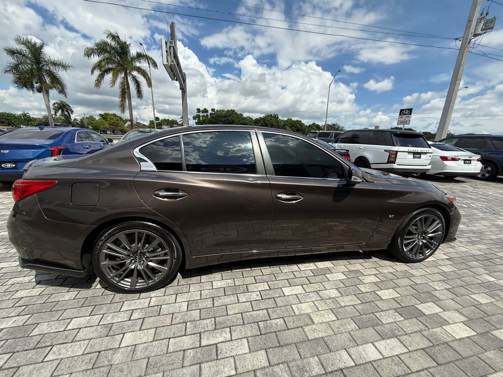 2014 INFINITI Q50 Image 10