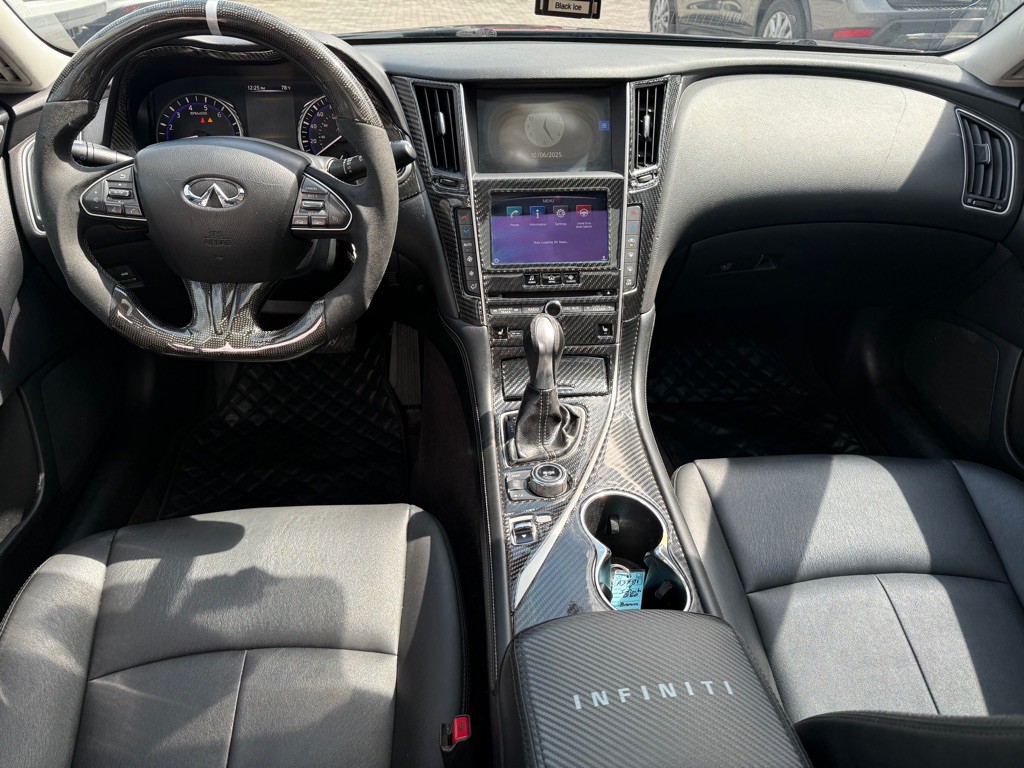 2014 INFINITI Q50 Image 16