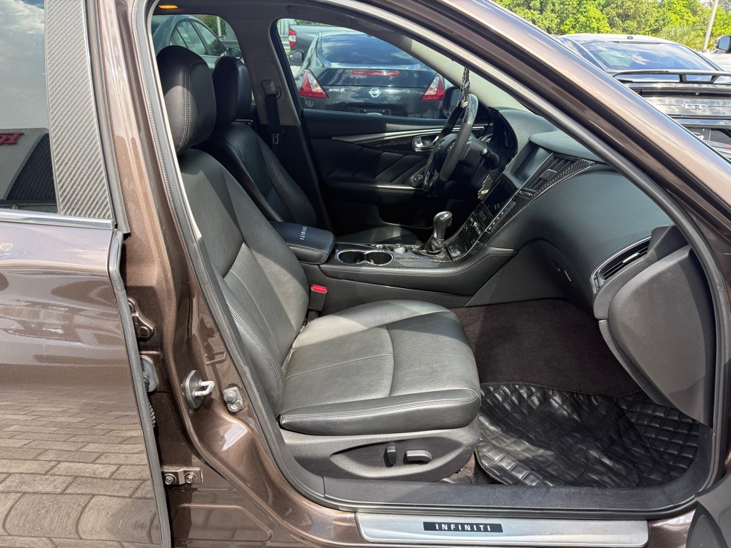 2014 INFINITI Q50 Image 28