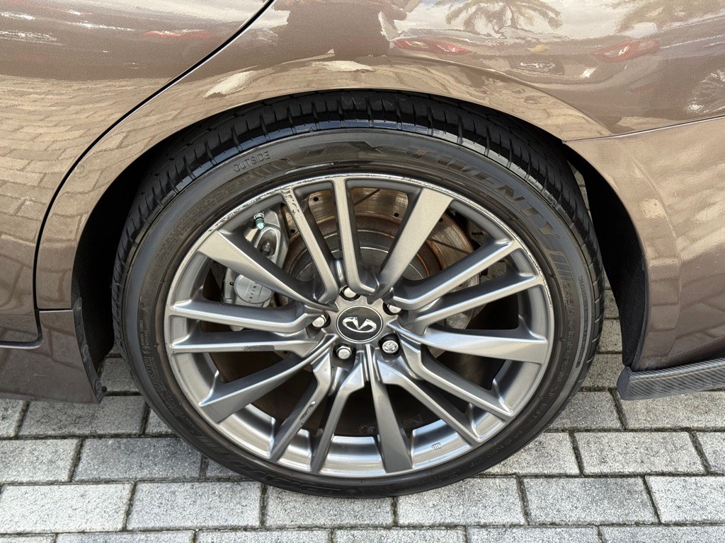 2014 INFINITI Q50 Image 32