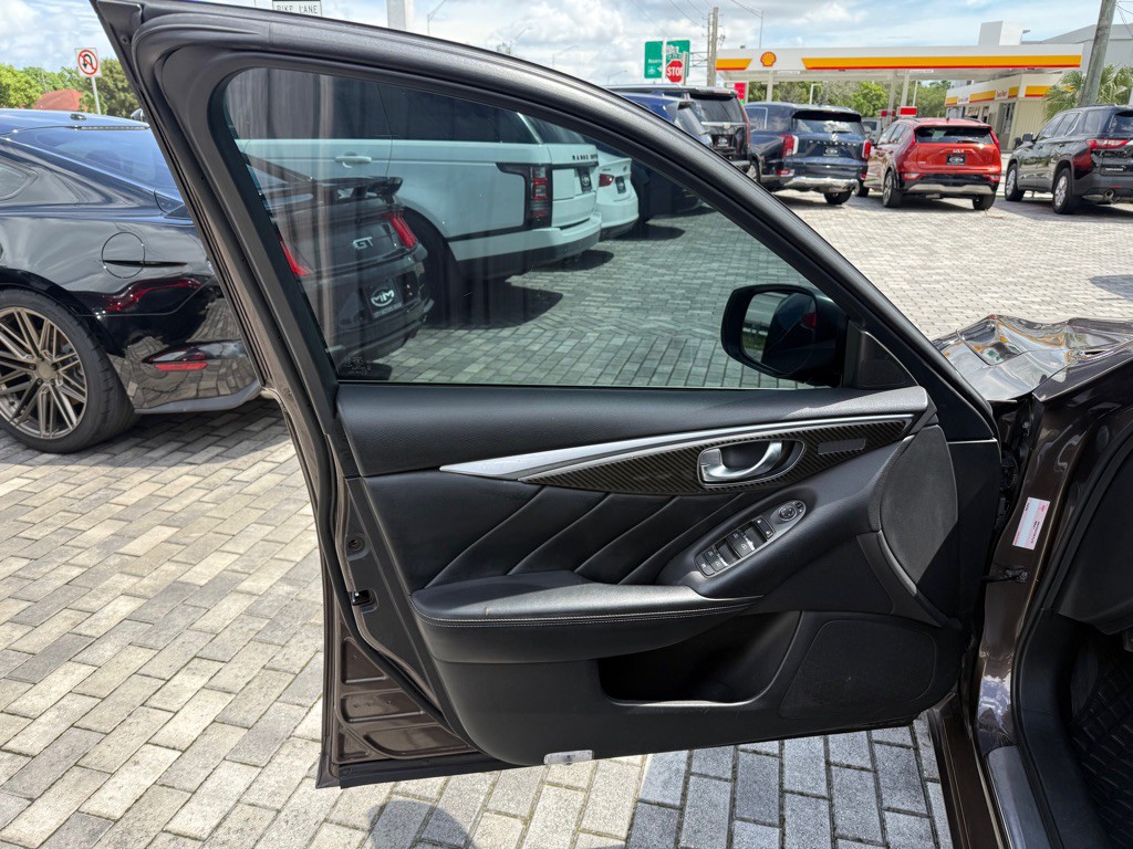 2014 INFINITI Q50 Image 33