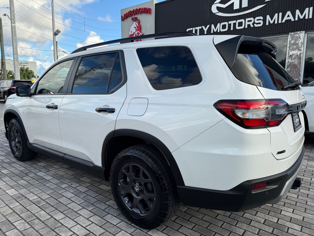 2025 Honda Pilot Image 6