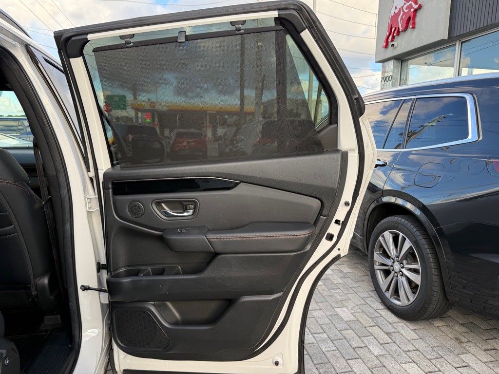 2025 Honda Pilot Image 40