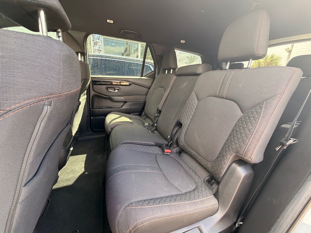 2025 Honda Pilot Image 25