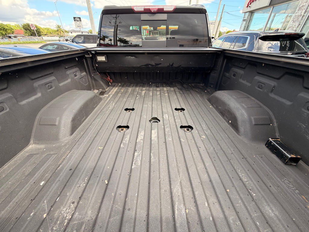 2022 GMC Sierra Image 9