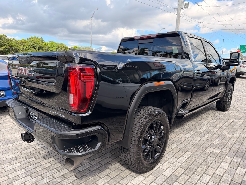 2022 GMC Sierra Image 10