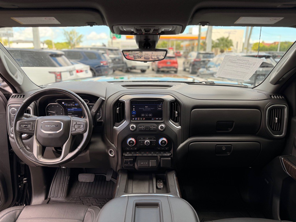 2022 GMC Sierra Image 13
