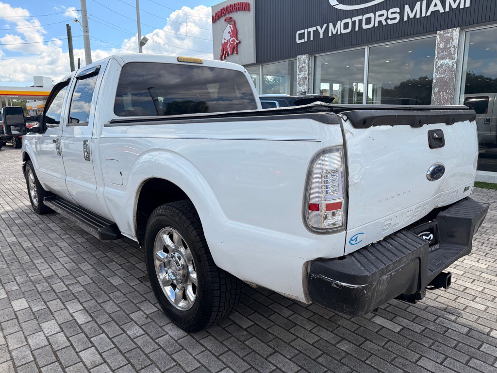 2011 Ford F-250 Image 6