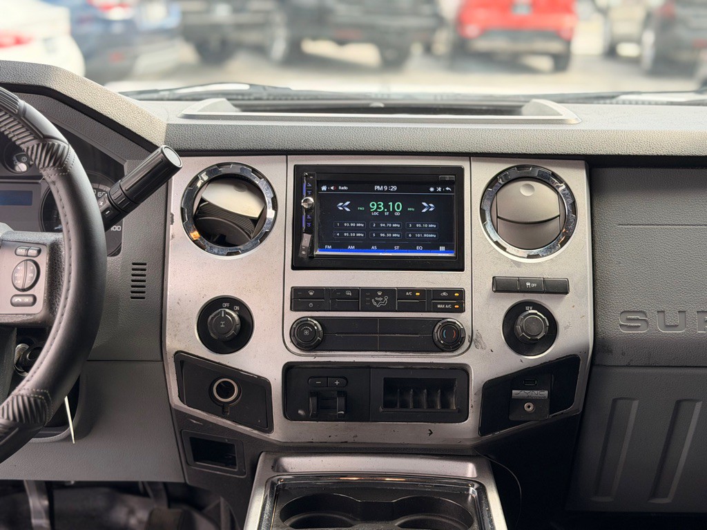 2011 Ford F-250 Image 15