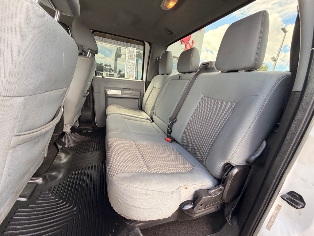 2011 Ford F-250 Image 20