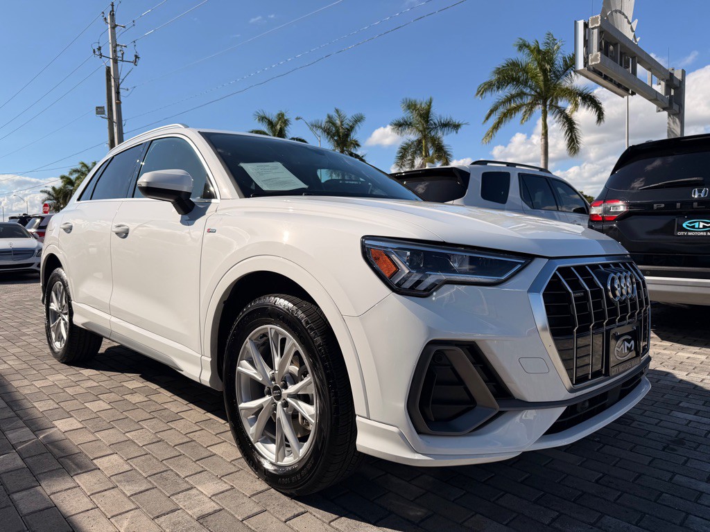 2024 Audi Q3 Image 1