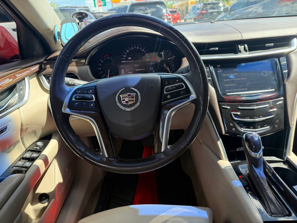 2013 Cadillac XTS Image 11