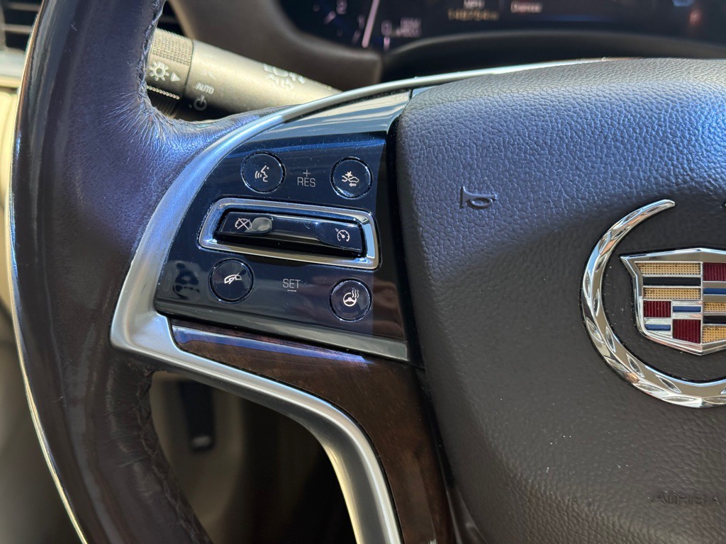 2013 Cadillac XTS Image 14