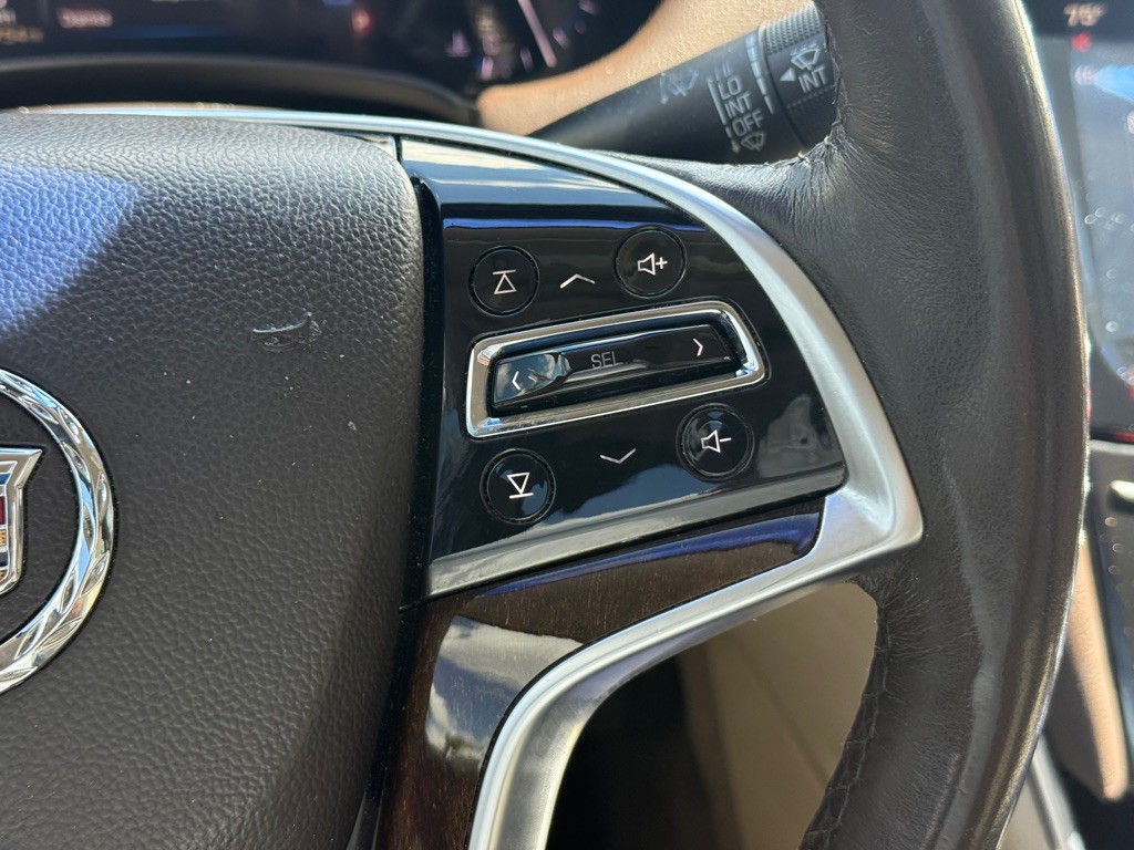 2013 Cadillac XTS Image 16