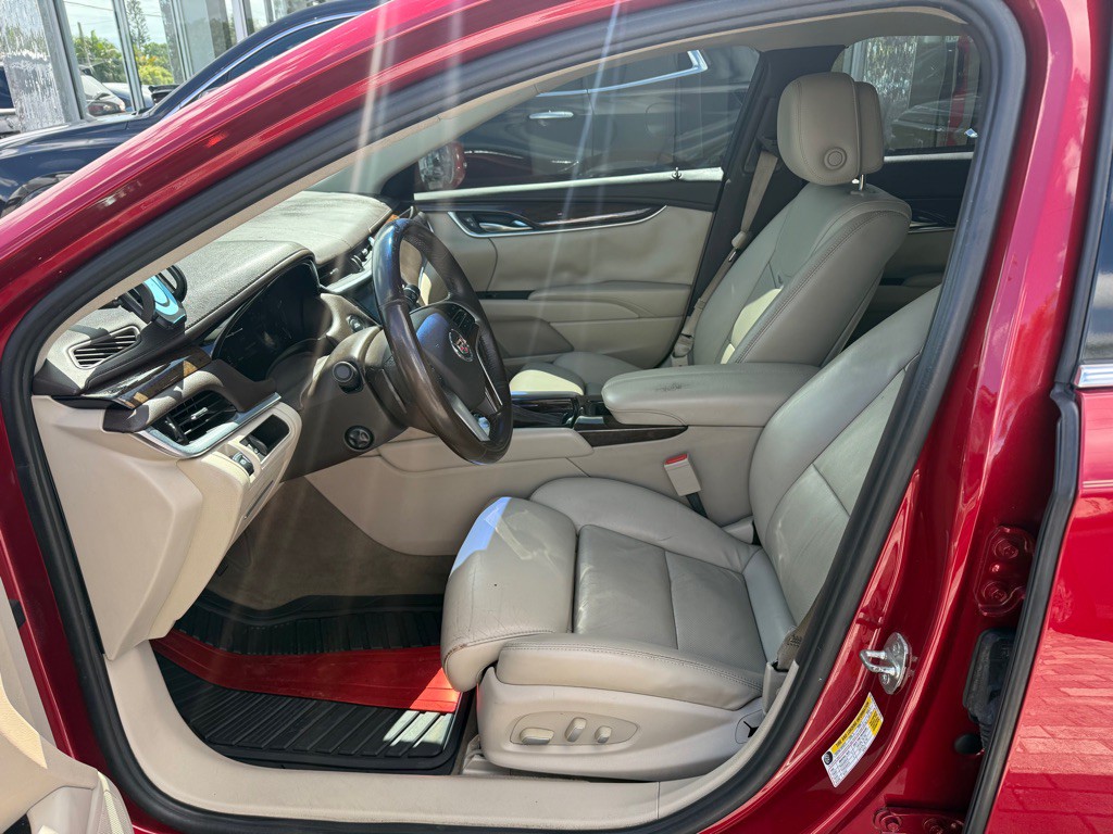 2013 Cadillac XTS Image 20