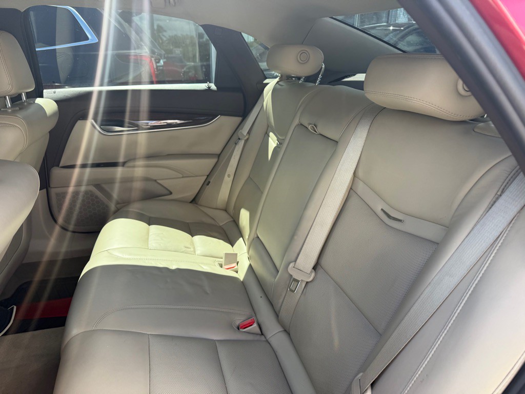 2013 Cadillac XTS Image 21