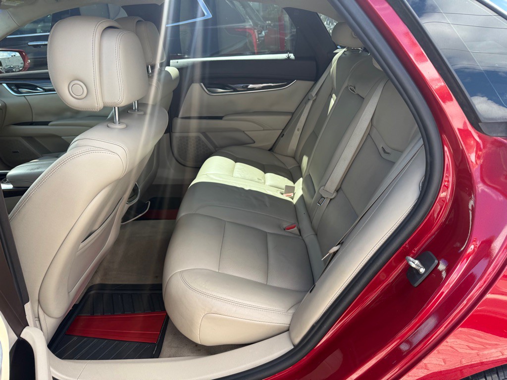 2013 Cadillac XTS Image 22